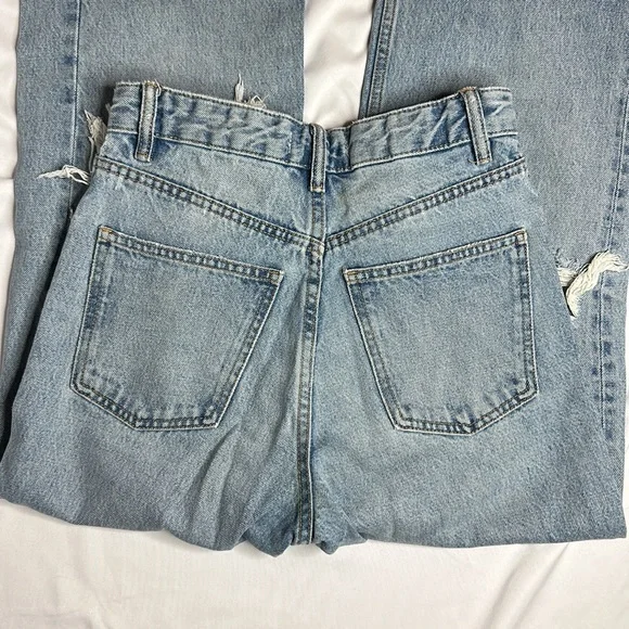 Like New Distressed Zara Hi-Rise, Wide Leg Denim XL Length! - Picture 4 of 6